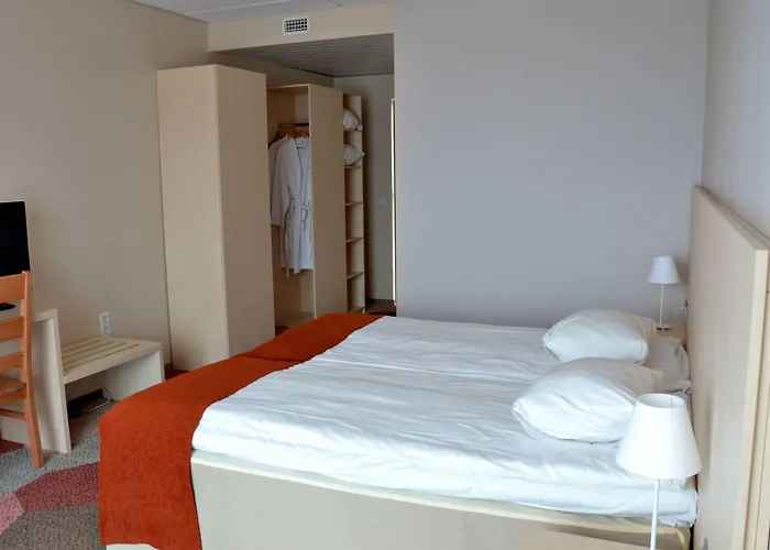 Отель Viimsi & Waterpark 4*